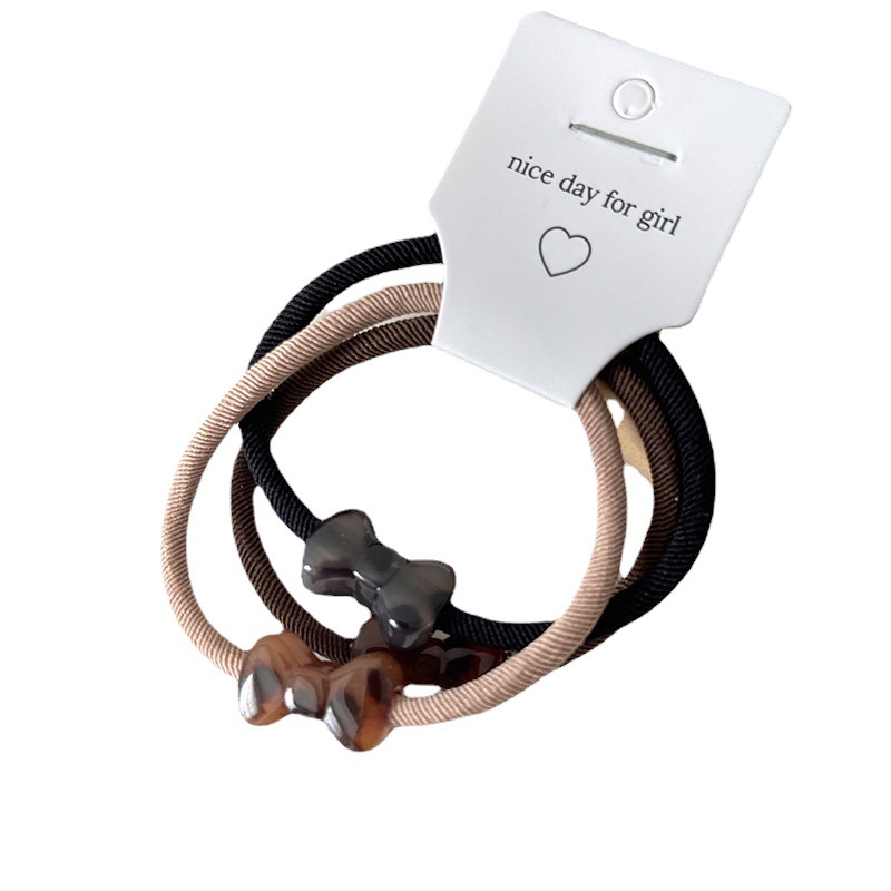 Korean-style retro leopard print hair tie and hair band, a high-end feminine touch, heart-shaped acrylic ponytail tie, leather band hair tie and hair accessory Item Picture