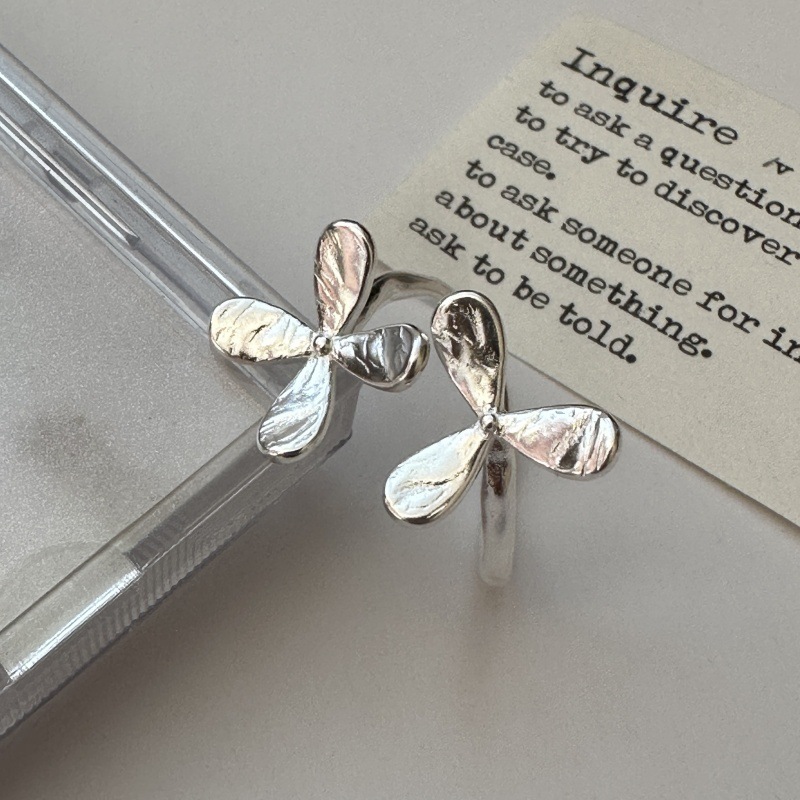 S925 sterling silver Korean version niche design sense small flower texture ring Korean version simple Korean style ring wholesale