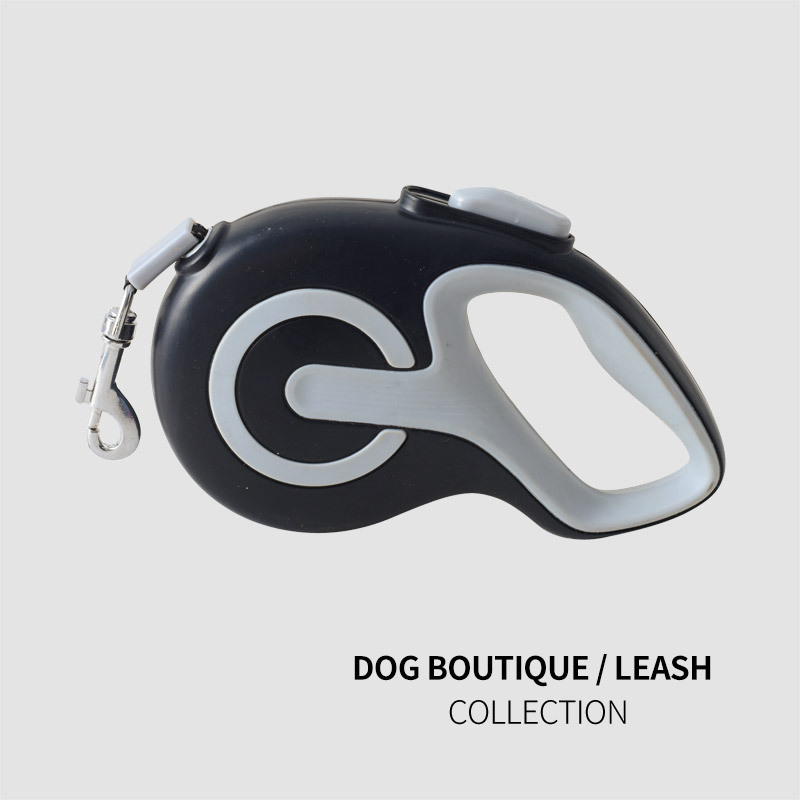 New pet tractor Dog leash bag adhesive Auto retract reflective dog leash Walking dog leash outing supplies