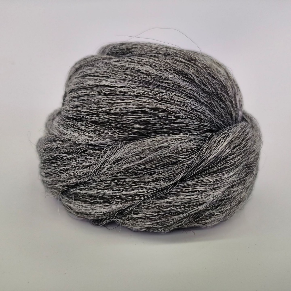 Black, silver and white wig, princess of a thousand gold, wedding dress style, Hepburn bun hair ring, bride's false hair bag #44 Specification image