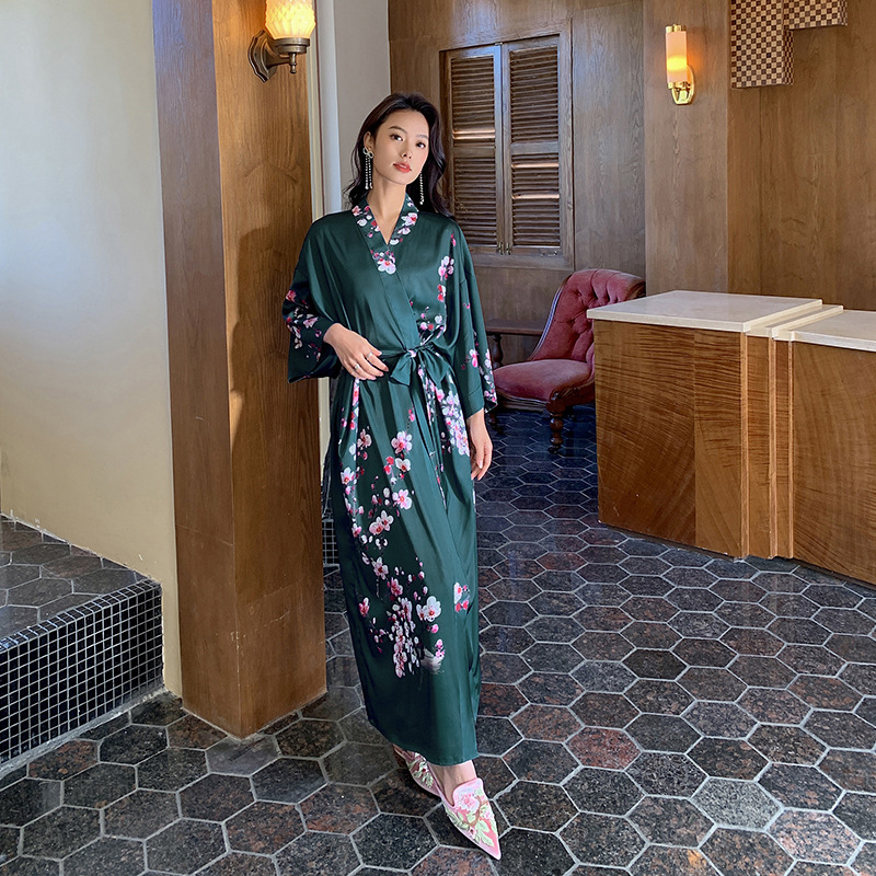 Yaoting's new Spring and summer women's thin ice silk satin, elegant and luxurious Chinese style lace-up morning gown for home wear 2669 Application Scenario