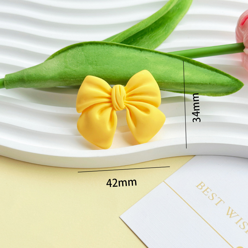 Cartoon simulation bow tie diy resin accessories, phone cases, cream glue DIY hair clips, wholesale of handcrafted materials pic 24