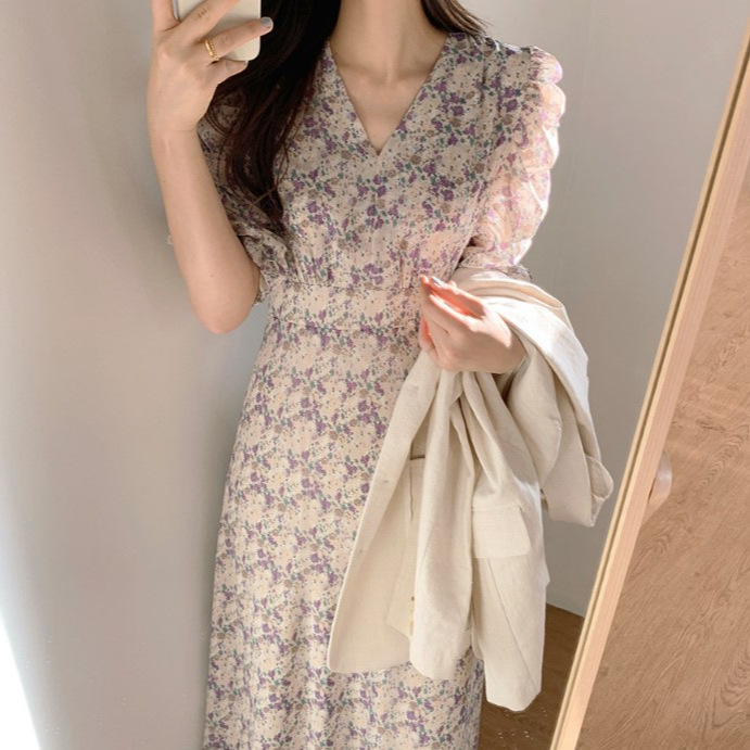 2023年夏季新款法式收腰气质长裙温柔风高级感雪纺碎花连衣裙子女