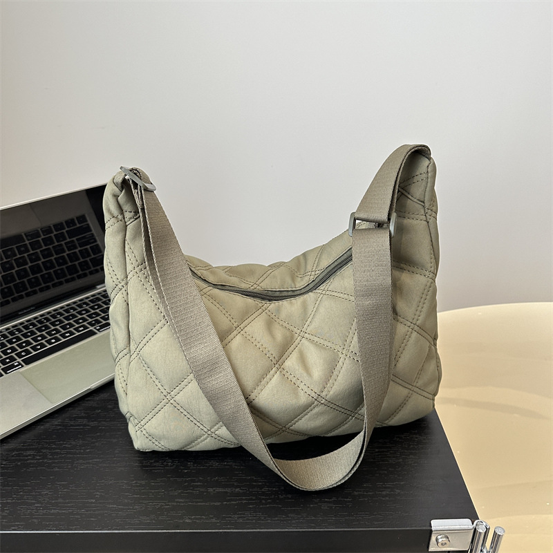 箱包/包挂件女可爱/俄罗斯/毛线编织包/小包产品图