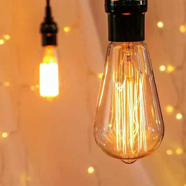 Outdoor pull line lights, camping tent lights, ambient lights, Christmas decorations, retro spherical led color lights, usb outdoor hanging lights Application Scenario