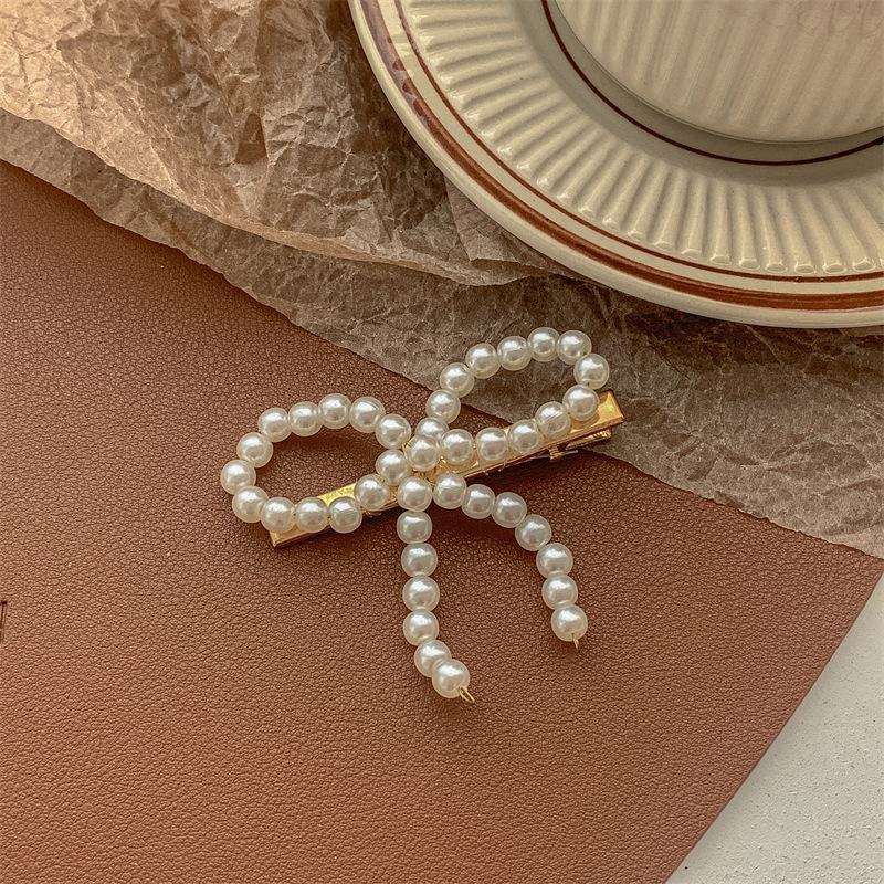 Pearl hair clips, bangs, forehead hair clippers, bb clips, popular one-line hair clips, 2022 new style clip headwear pic 20