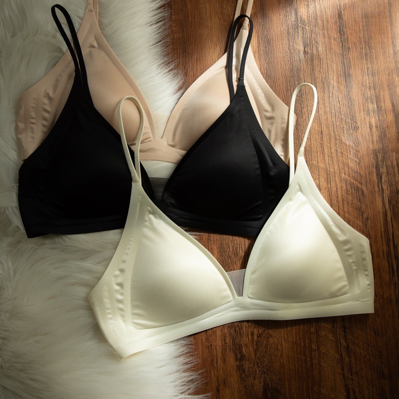 无磁Kbra牛奶缎法式深V领内衣女细肩带无痕三角杯小胸无钢圈文胸