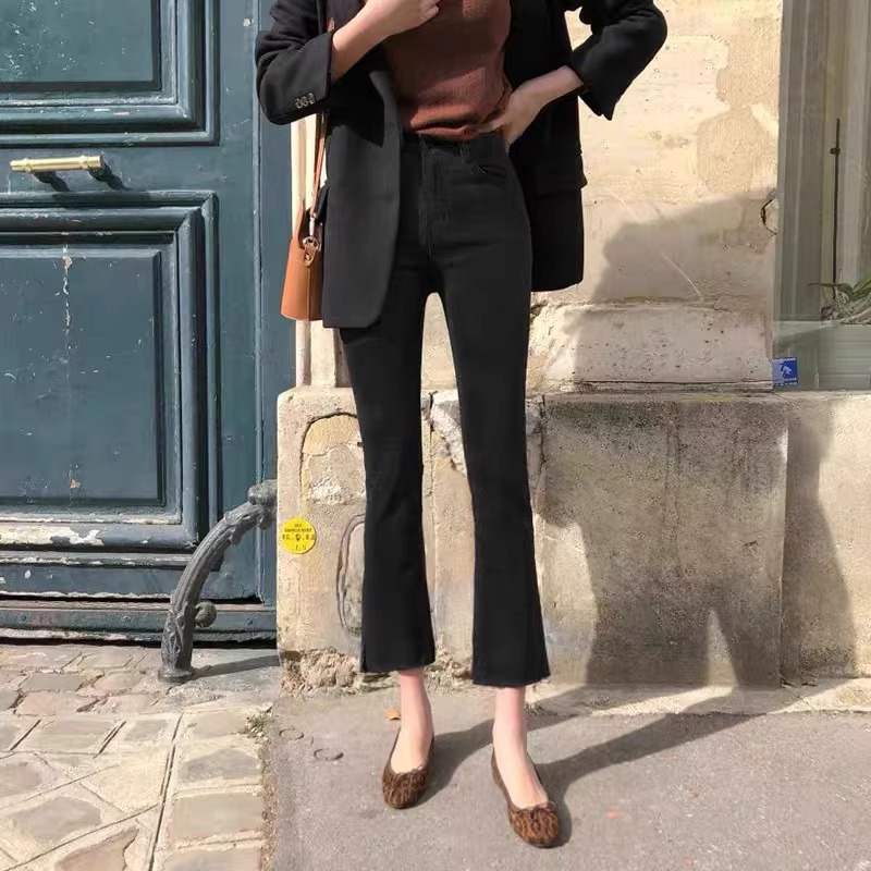 Black slightly flared jeans for women, Spring 2025 new Korean style, slimming and petite, eight-part fringed flared pants for children Specification image