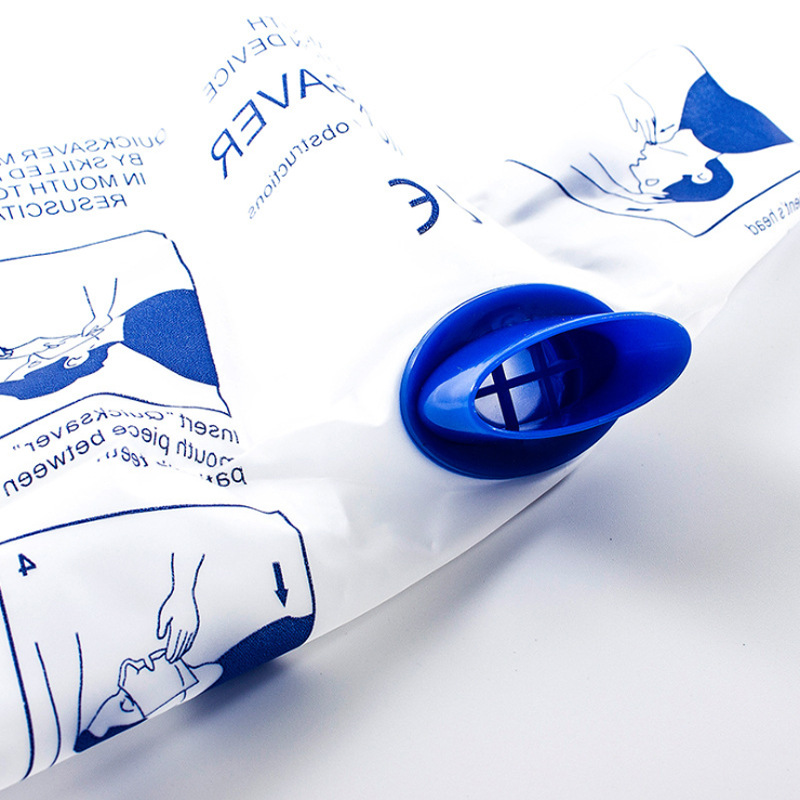 CPR artificial respiration masks, mini first aid disposable mouth-to-mouth portable first aid respirators exclusively for foreign trade details Picture