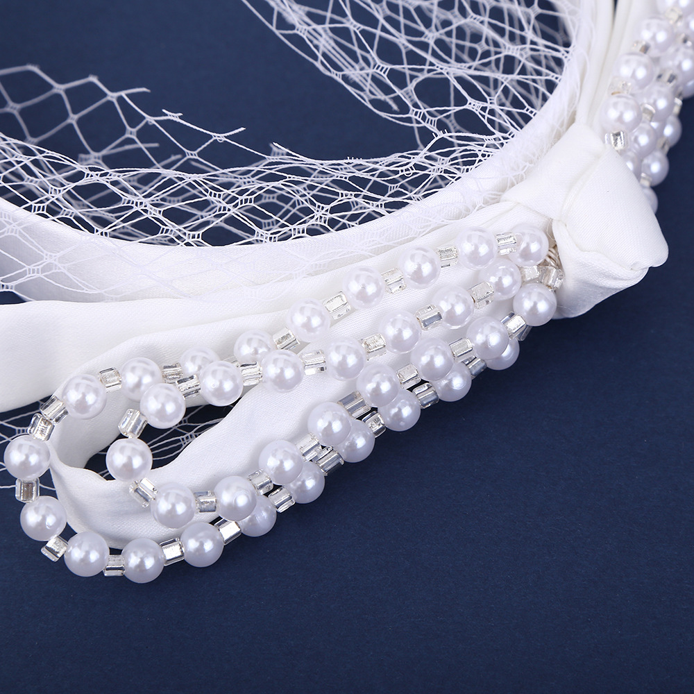 New French Elegant Retro Light Luxury Pearl Satin Bow Headband High-Grade Temperament Finish Broken Hair Clip Application Scenario
