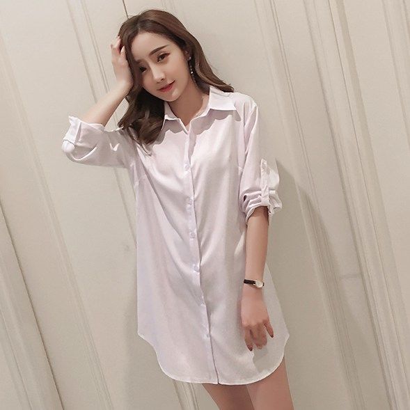New long-sleeved, loose Korean style, versatile, large-sized women's mid-length BF base shirt, inch women's style Application Scenario