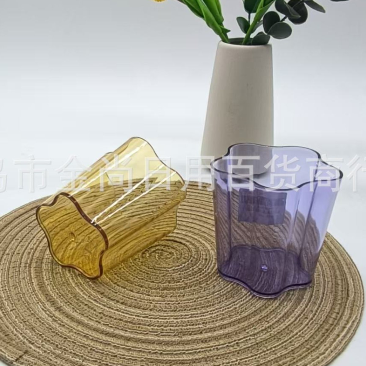 Wholesale of new high-appearance-level amber plastic cups, water cups, tea cups and sunflower cups, factory direct sales full figure