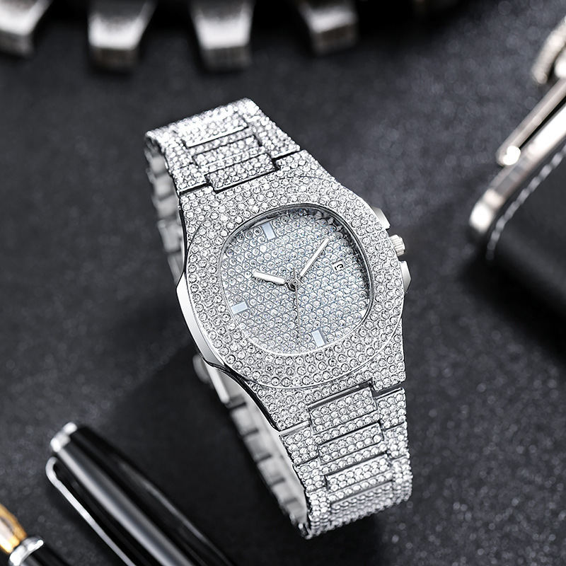 European and American hip-hop starry sky fashion men's and women's watches, men's square large gold watch, fashionable and trendy steel band quartz watch details Picture