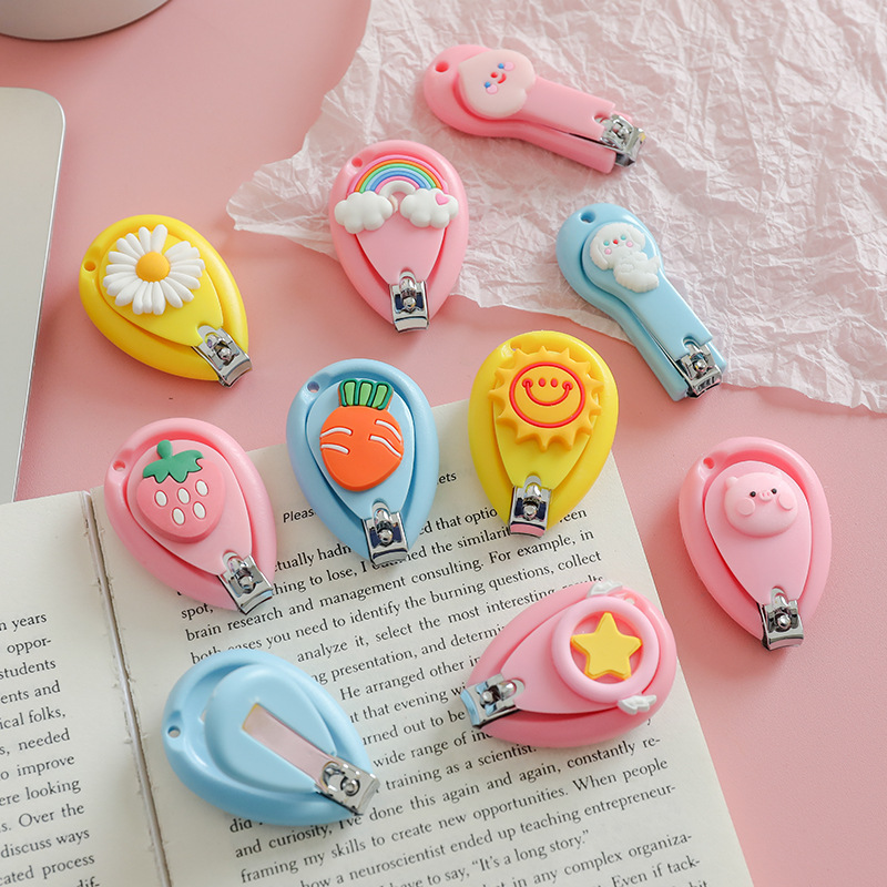 Cute girl's creative small portable nail clippers, Korean mini girl's home nail clippers details Picture