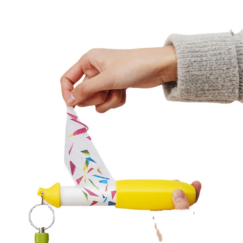 Banana portable lint remover for household pets Mini portable clothes lint roller removable Item Picture