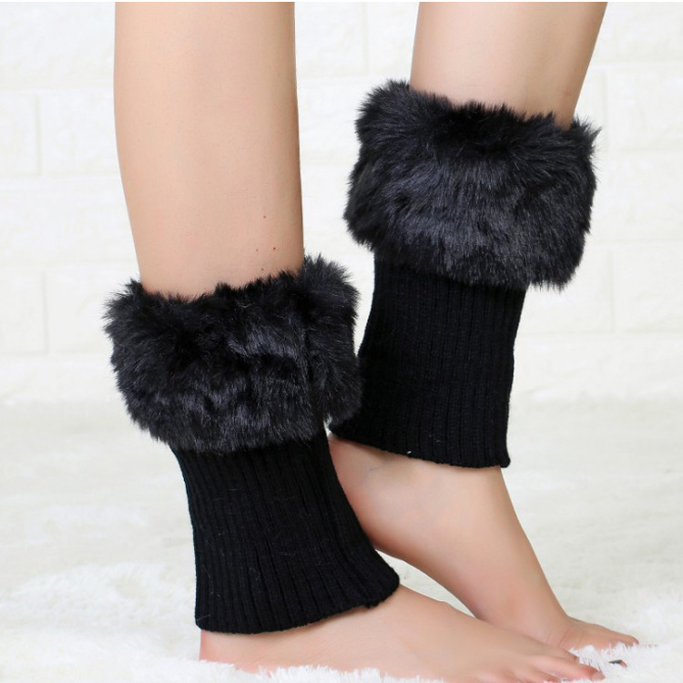 Korean autumn and winter short flap furry warm leg protection boot covers, fashionable over-the-knee sock covers, women's socks manufacturer wholesale Application Scenario