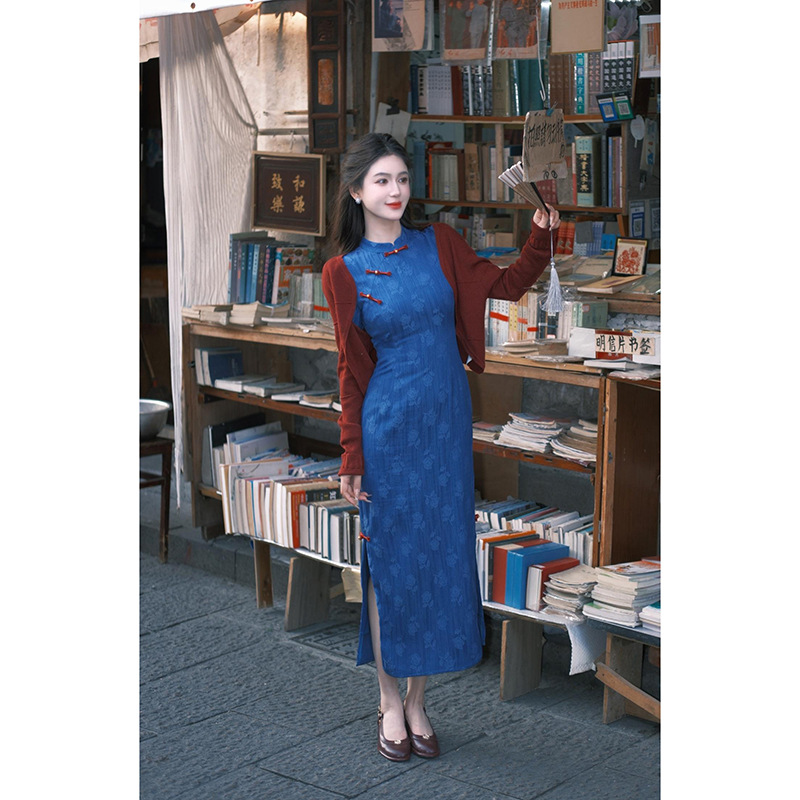 南城旧梦新中式套装2025春装披肩旗袍连衣裙两件套复古蓝色旗袍裙国潮