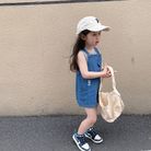 韩国童装2022韩版夏季新款女童中小童磨破可爱牛仔背带裙