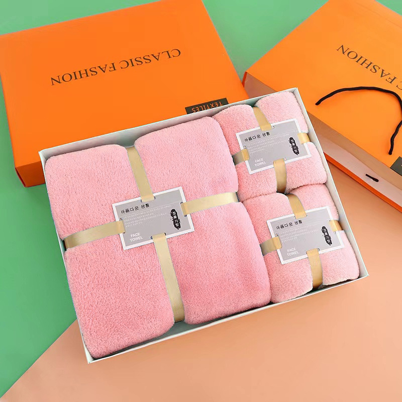 Wholesale high-density coral fleece bath towels, towel gift box sets, year-end party souvenirs, high-end gifts, thickened towel three-piece sets details Picture