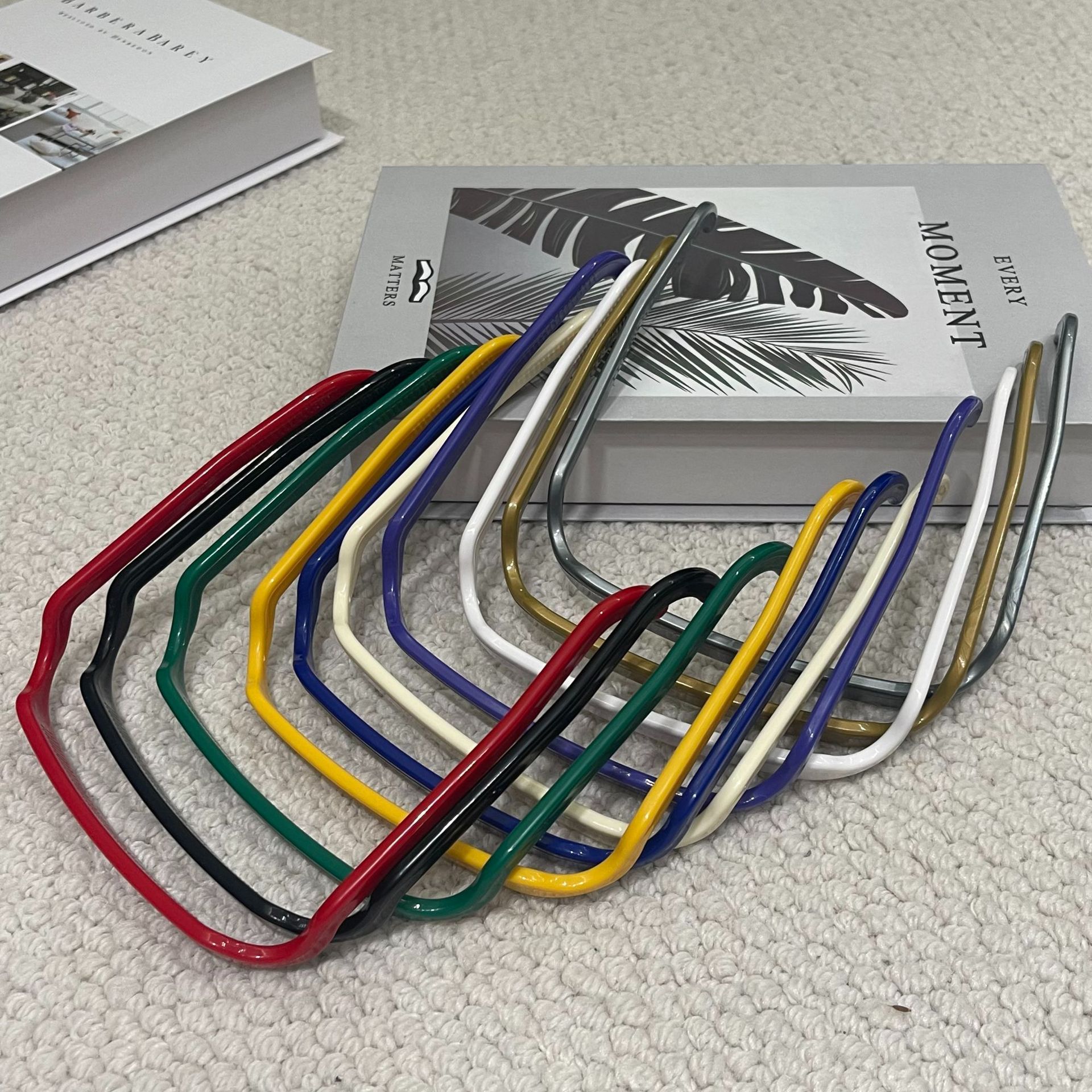 Stock Cross-Border New Curly Thick Hair Head With Hair Retainer Invisible Hair Band Medium Thick Curly Hair Specification drawing