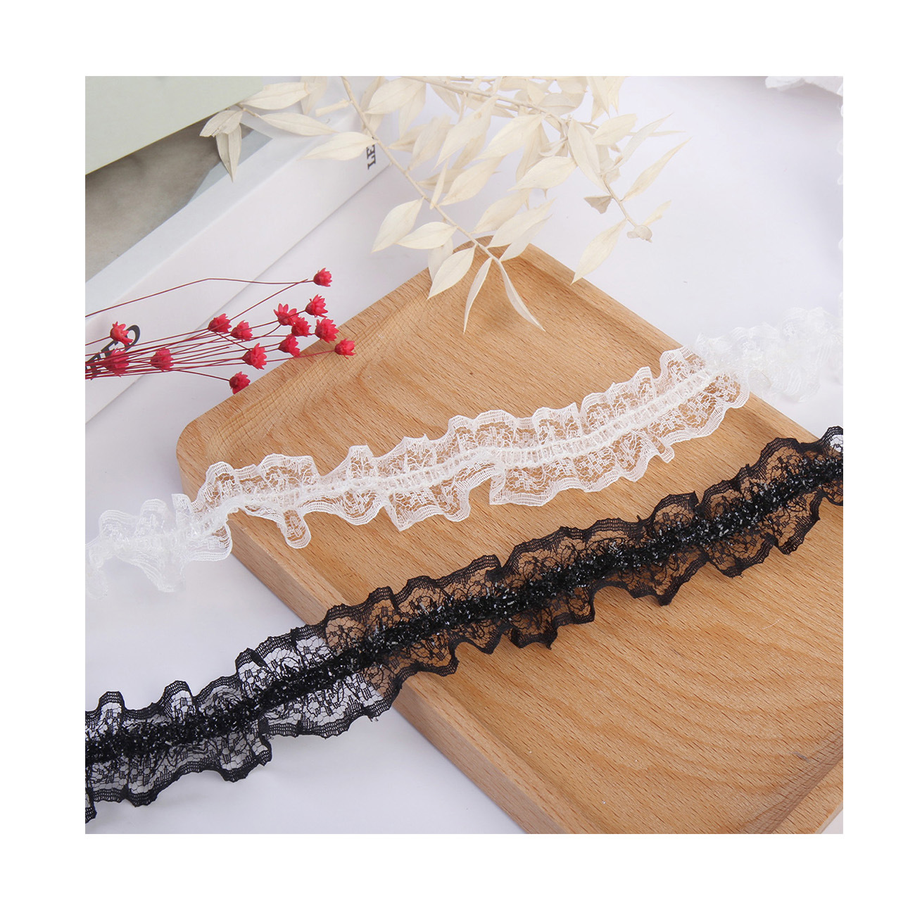 3cm stretch lace pleated lace clothing with skirt hem, collar and cuffs, home textile decoration discounted lace Item Picture