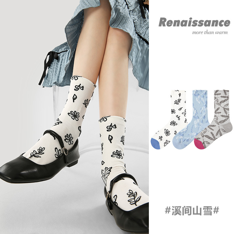 Renaissance original women's socks Spring and Summer retro relief socks mid-calf socks Artistic Instagram Trendy socks for women