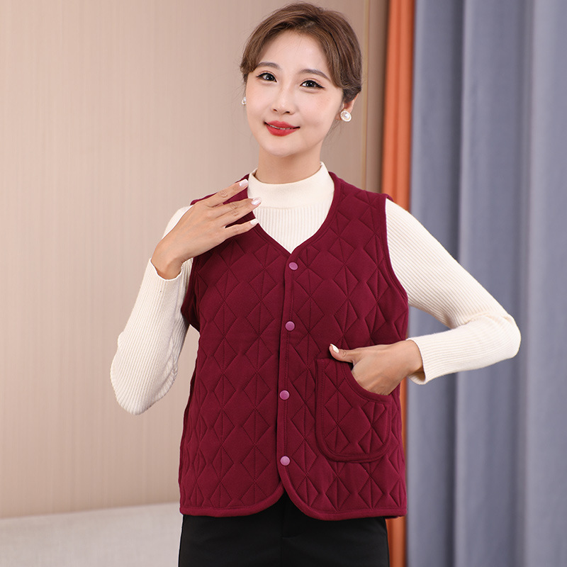 Wholesale of stylish and fashionable vests for middle-aged and elderly mothers, women's warm vests, middle-aged autumn casual vests for women details Picture
