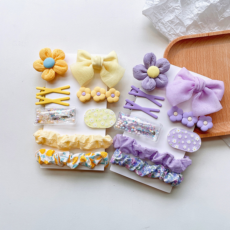 Korean Cute Fabric Flower Children's Hairpin Set Spring Color Bow Fringe With Floral Pleated Scrunchie Application Scenario