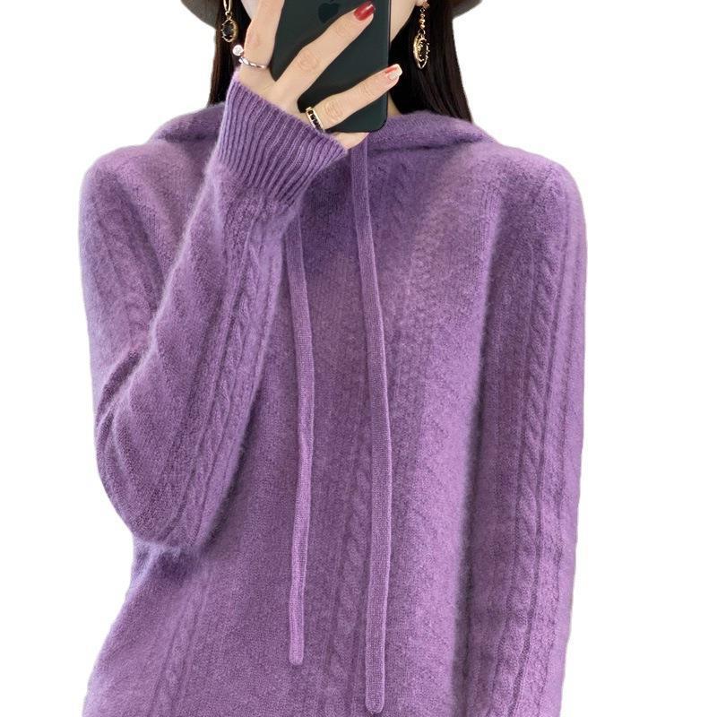 A new style of long-sleeved knitted hooded sweatshirt with a pullover as the base layer for 2023. It looks slimming with wool inside and a solid color sweater for autumn and winter Item Picture