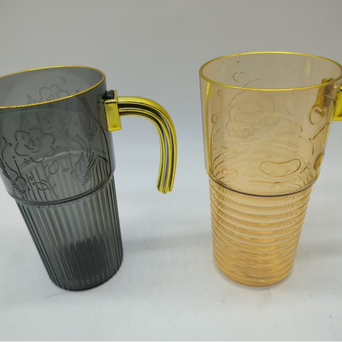 Cold water spout cup, beverage juice pot, plastic bar striped pot, high-temperature resistant and shock-resistant, cold water kettle, cup spout cup Application Scenario