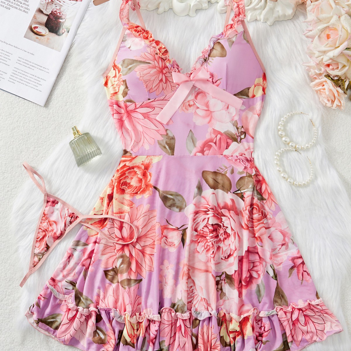 New fashion French print explosive sexy floral halter dress Application Scenario