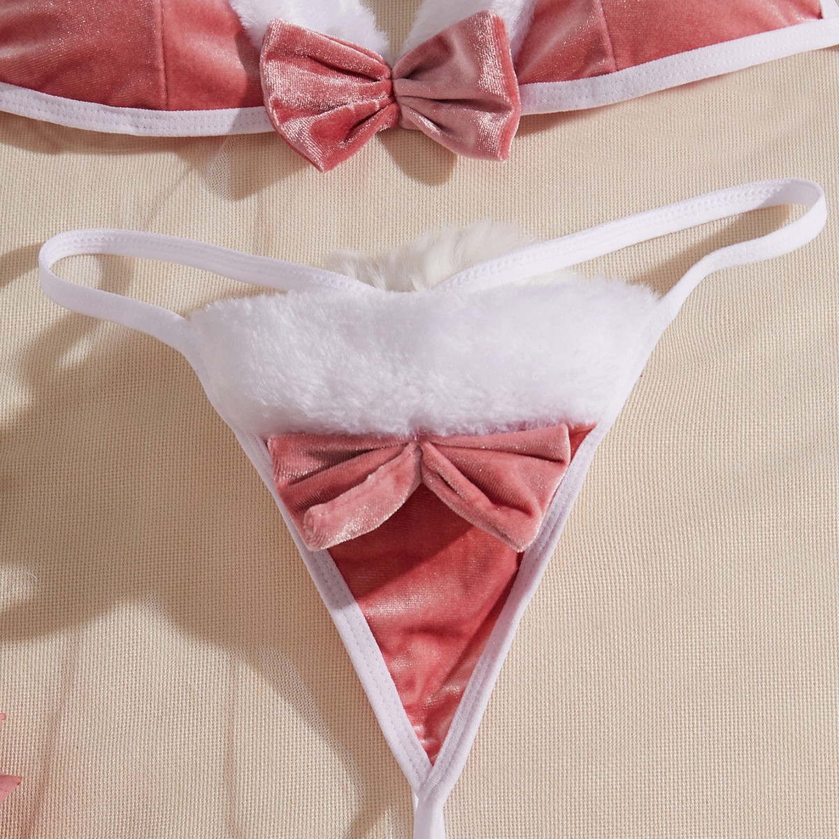 Sexy underwear new three-point plush rabbit Christmas powder role-playing uniform free game set temptation Application Scenario