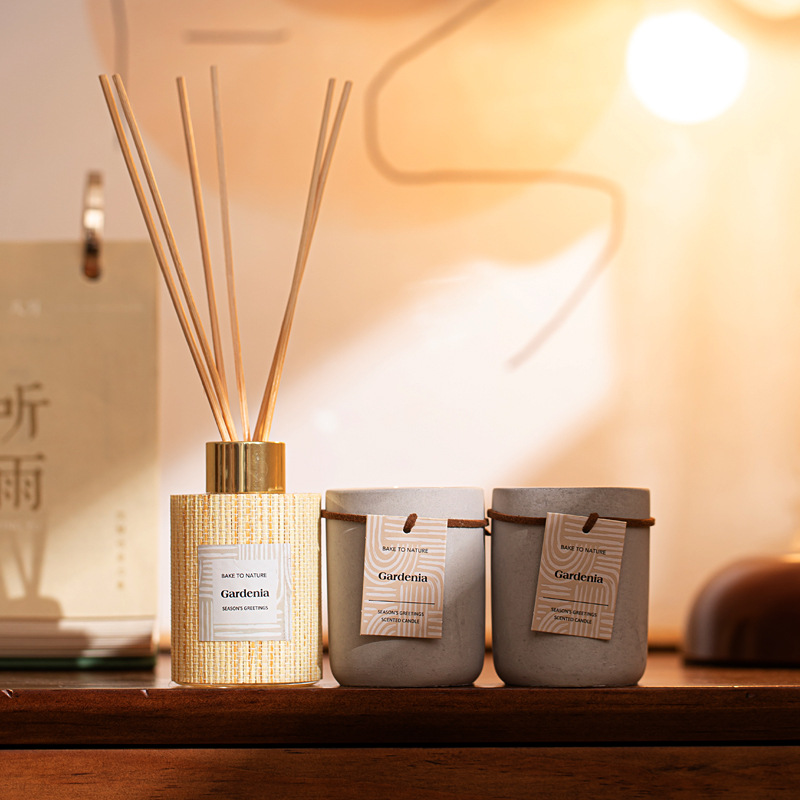 香薰蜡烛ins简约无火香氛摆件家用室内氛围无烟豆蜡高级礼盒套装
