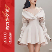 2023 new autumn and winter dress women's style long sleeve V-neck waist sexy A-line halter dress skirt