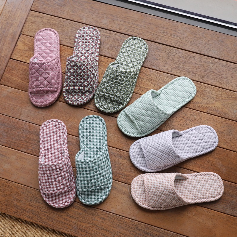 Nuevo Four Seasons mujer cotton version han cómodo suave dos capas de tela suela antideslizante interior de casa zapatillas lavables a máquina