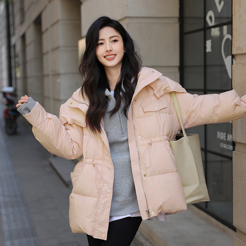 Rong Tai Stand Collar Warm Down Jacket Women 2023 Winter New Drawstring Waist Small Man Medium Long Duck Down Coat Specification drawing