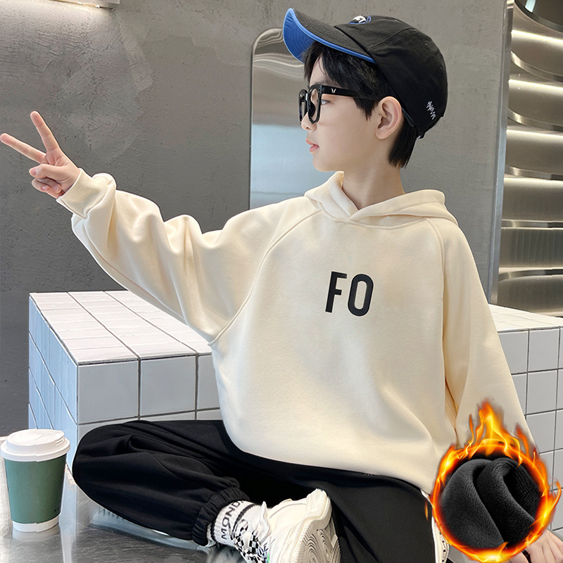Wholesale of children's sweatshirts for boys, 2023 autumn and winter styles, new boys' pants, one-piece fleece warm top, autumn collection