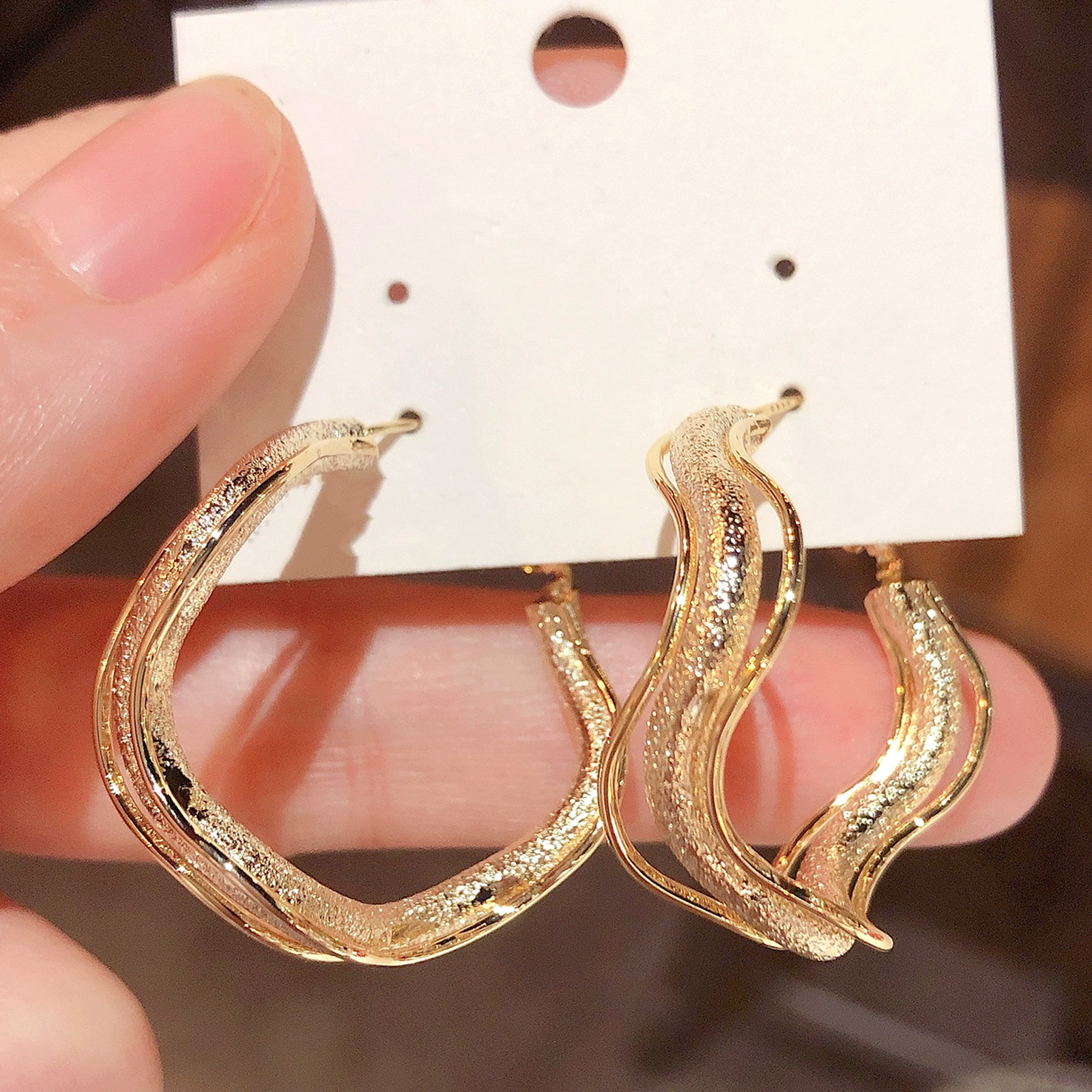 欧美跨境爆款个性简约冷淡风不规则圆圈耳环女小众高级感夸张耳圈