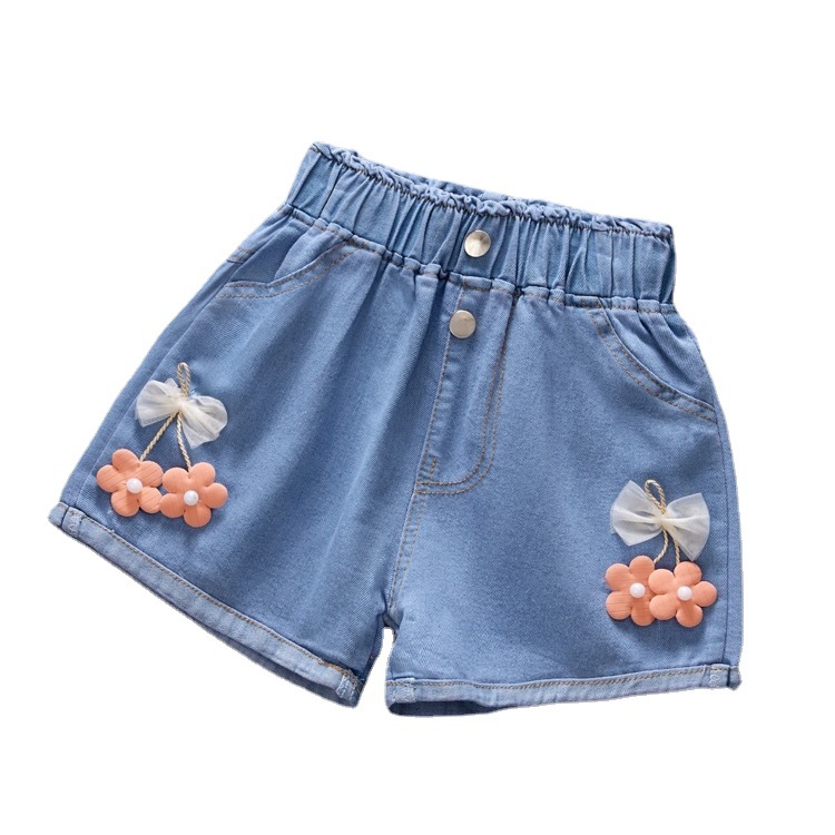 Wholesale trend of 2023 new style of thin, medium and large children's and boys' outerwear short pants in stock Item Picture