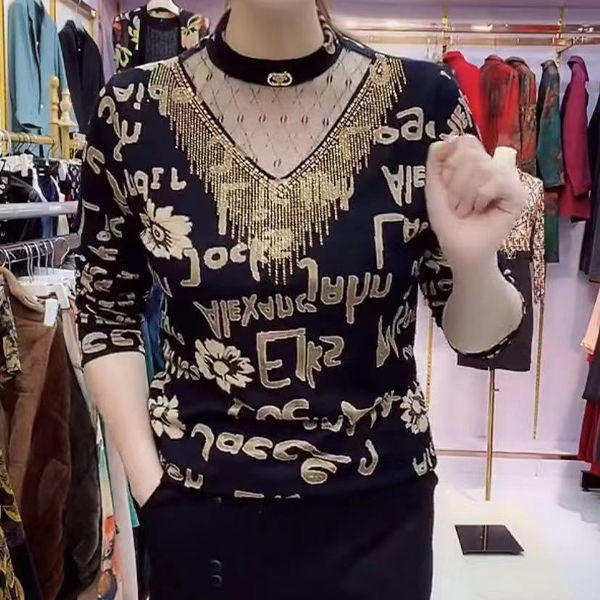 High-end, stylish and slimming 2021 autumn collection new hollowed-out rhinestone mom dress base layer T-shirt top top bestseller mini shirt Specification image