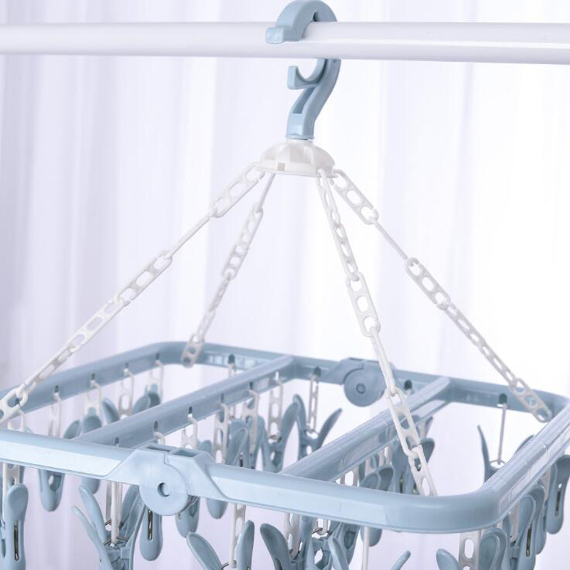 32-clip folding clothes hanger Specification image