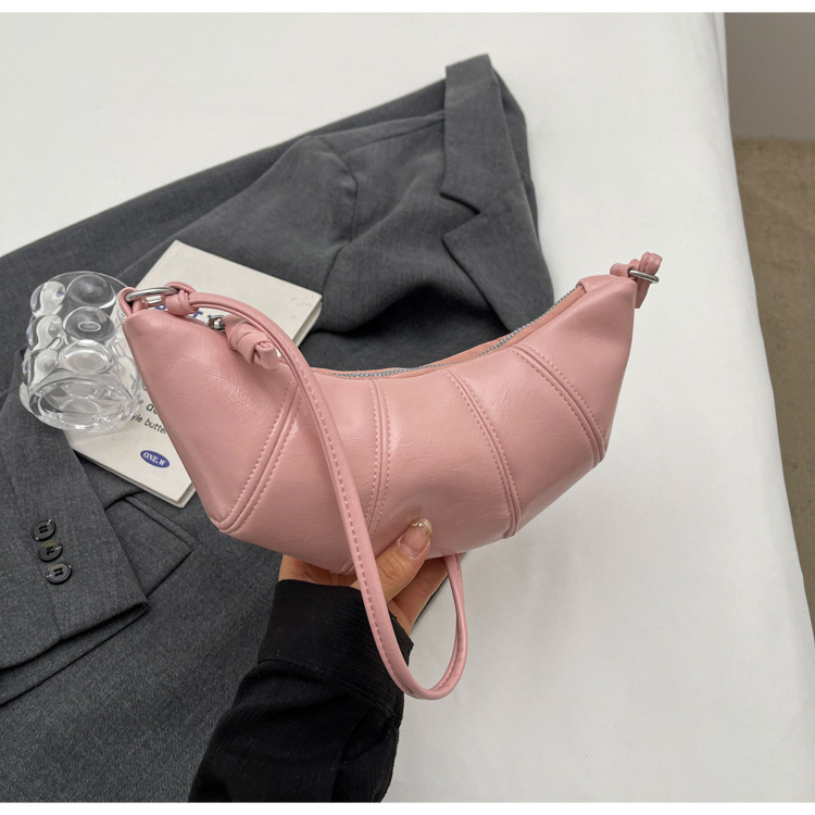 跨境外贸牛角包女包新款潮简约时尚斜挎饺子包百搭单肩箱包皮具男士手提包详情35