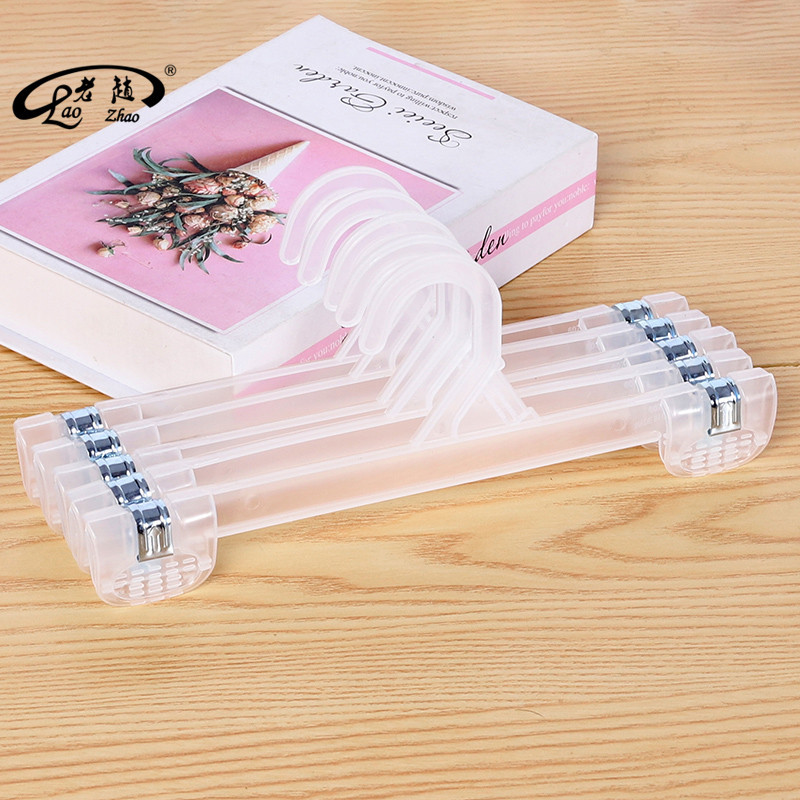 Wholesale of disposable children's trouser racks for shopping malls and supermarkets, infant and toddler trouser clips for export, and infant and toddler clothing racks from manufacturers