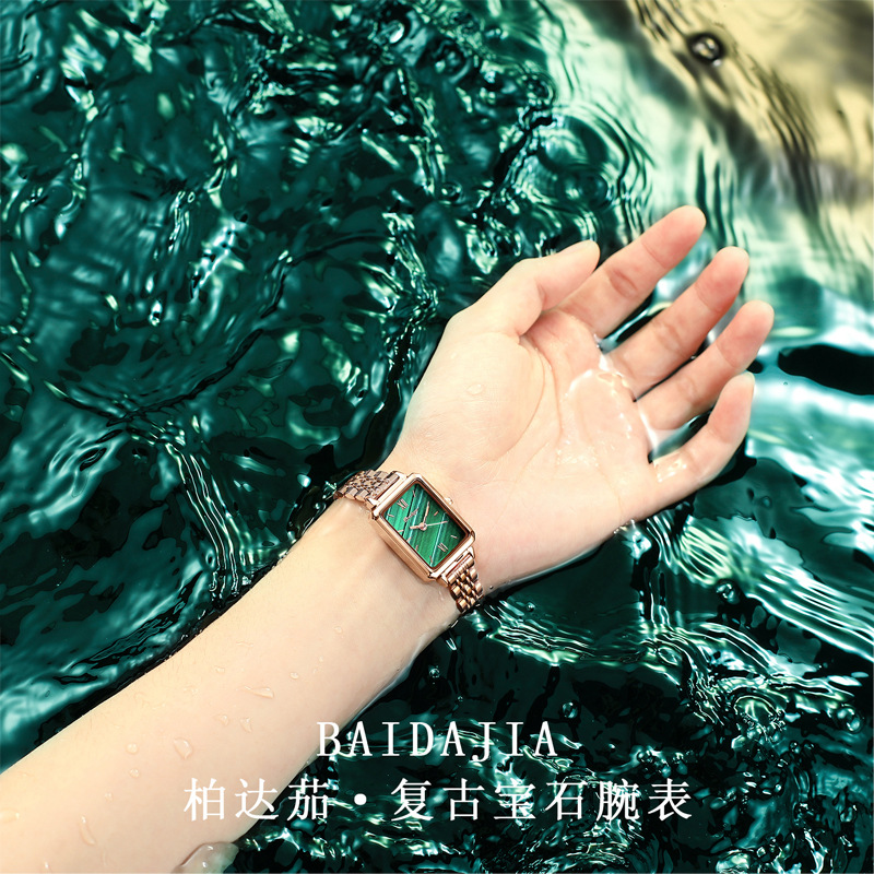 小绿表抖音直播爆款瑞士品牌方形女士手表学生韩版石英表一件代发详情1