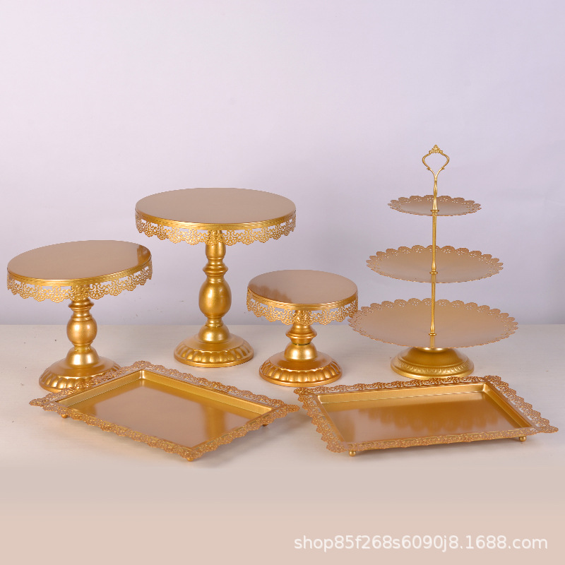 Golden Cake Stand Wedding Props Light Luxury European Dessert Tray Metal Three-Piece Party Decoration Package