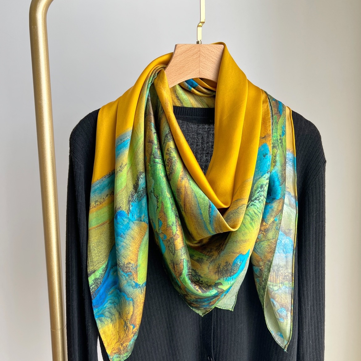 New Chinese Gifts For Women Chinese Style Thousands Of Miles Jiangshan Picture Large Square Scarf Imitation Silk Scarf Shawl Mother's Day Scarf details Picture
