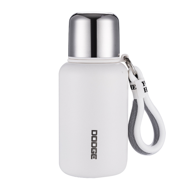 Hilo Dodge easy thermos cup Large capacity portable outdoor sports fitness student office light luxury water cup Item Picture