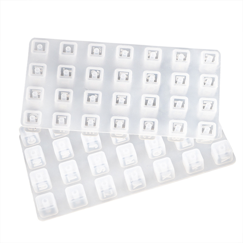 diy Crystal drop glue mold Digital square beaded letter bracelet with jewelry resin silicone mold Application Scenario