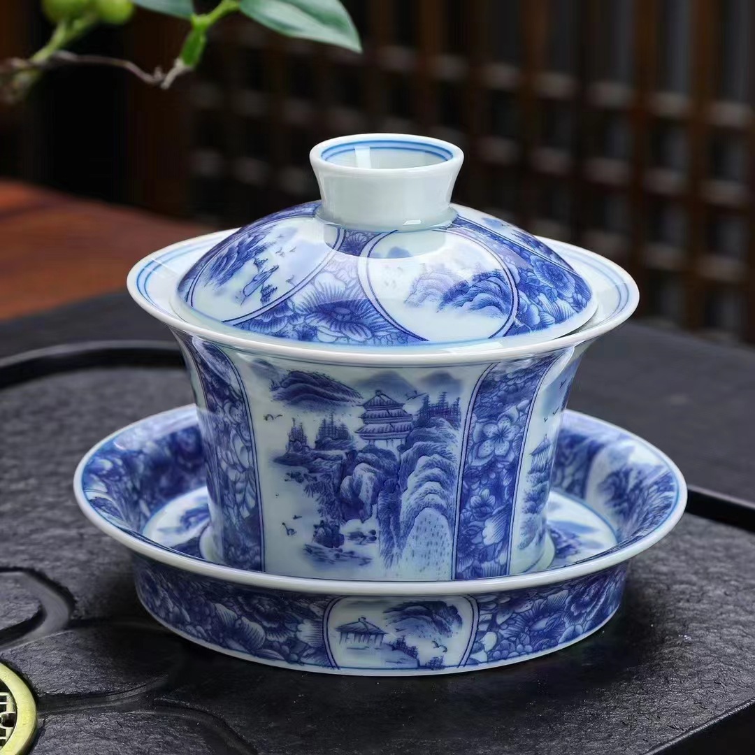 Chinese blue and white ceramic three-talent covered bowl, household landscape painting tea brewing cup, large horseshoe tea bowl, retro tea bowl wholesale Specification image