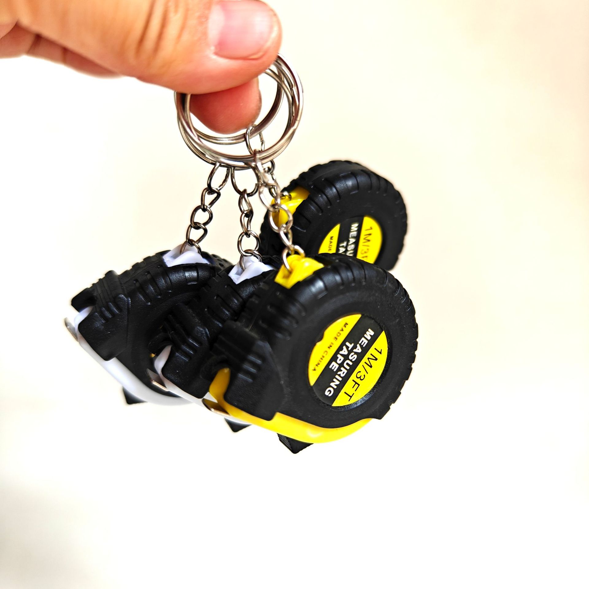 【 Zone 1-5 】 Mini leather case tape measure 50/ Pack 1000/ piece Mini leather case tape measure 1-meter thick leather case steel tape measure keychain pull ruler Portable automatic telescopic gift ruler 2 yuan Item Picture